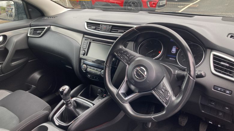 Nissan Qashqai 1.5 dCi 115 N-Connecta 5dr Diesel Hatchback